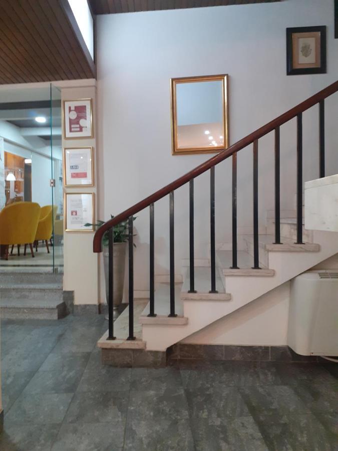 Hotel Square Сертан Екстер'єр фото