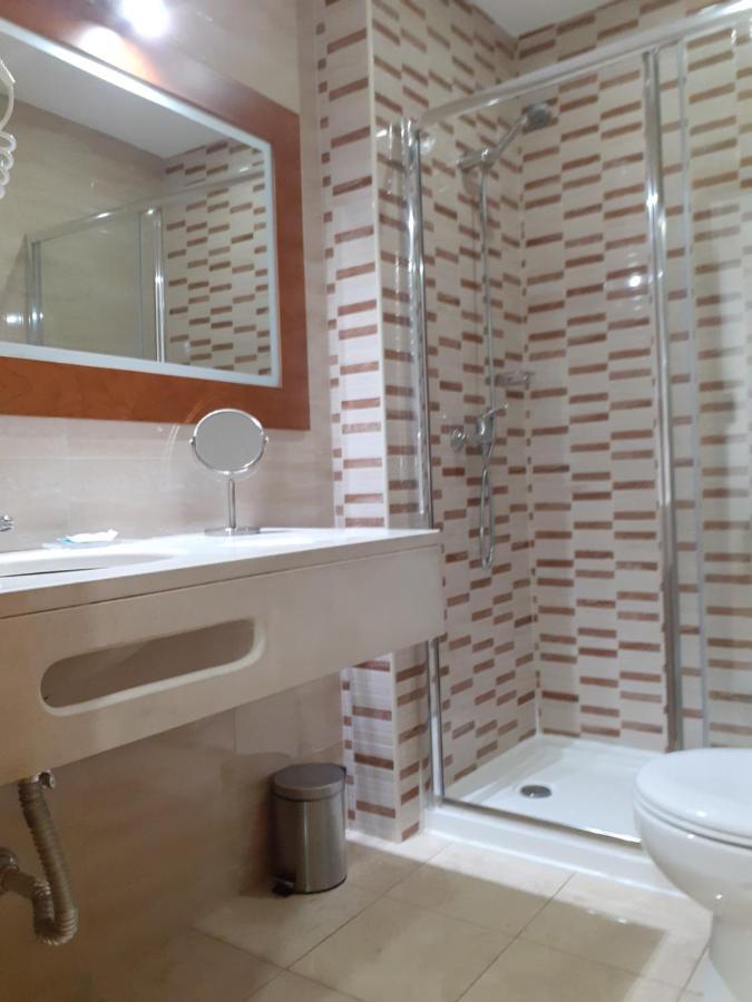 Hotel Square Сертан Екстер'єр фото